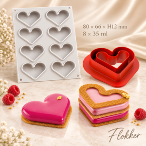 Valge silikoonvorm SÜDA MINI LOVE STORY 8 pesaga, punane südamekujuline lõikur ja roosad kihilised südamedesserdid
