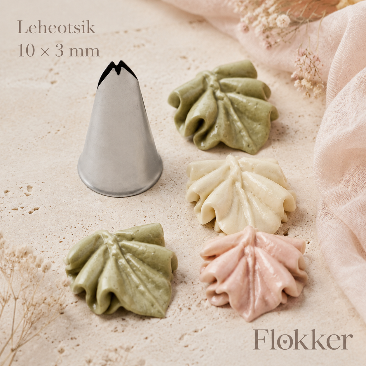 Martellato leheotsik 10 × 3 mm BX0037 ja sellega pritsitud rohelised kreemilehed
