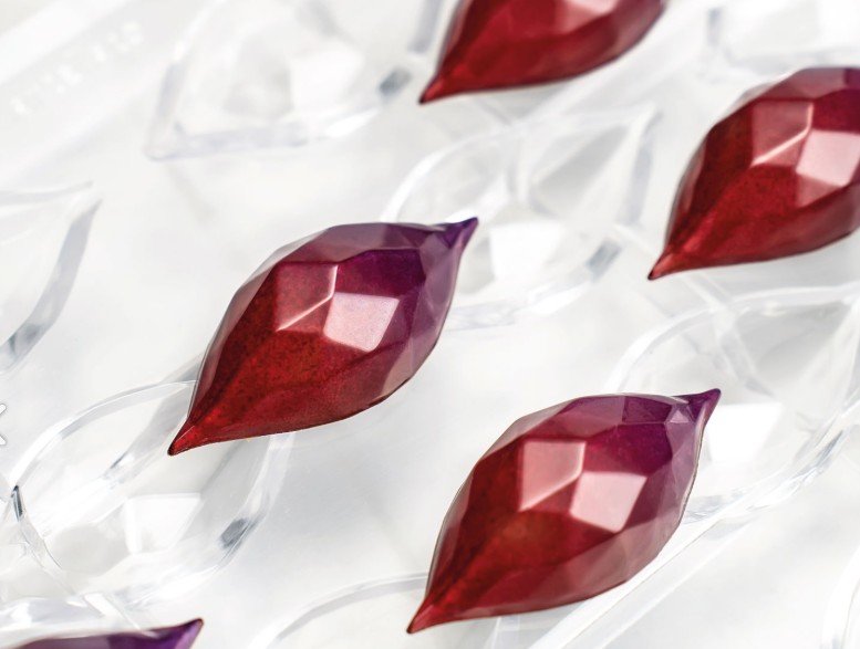 Pralineevorm CRYSTAL 55x25xh.14mm 7,6gr