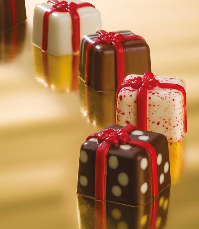 Pralineevorm GIFT 26x26xh.20mm  11gr